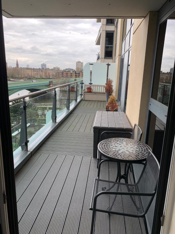 Thames View Apartment, Imperial Wharf Appartement Londen