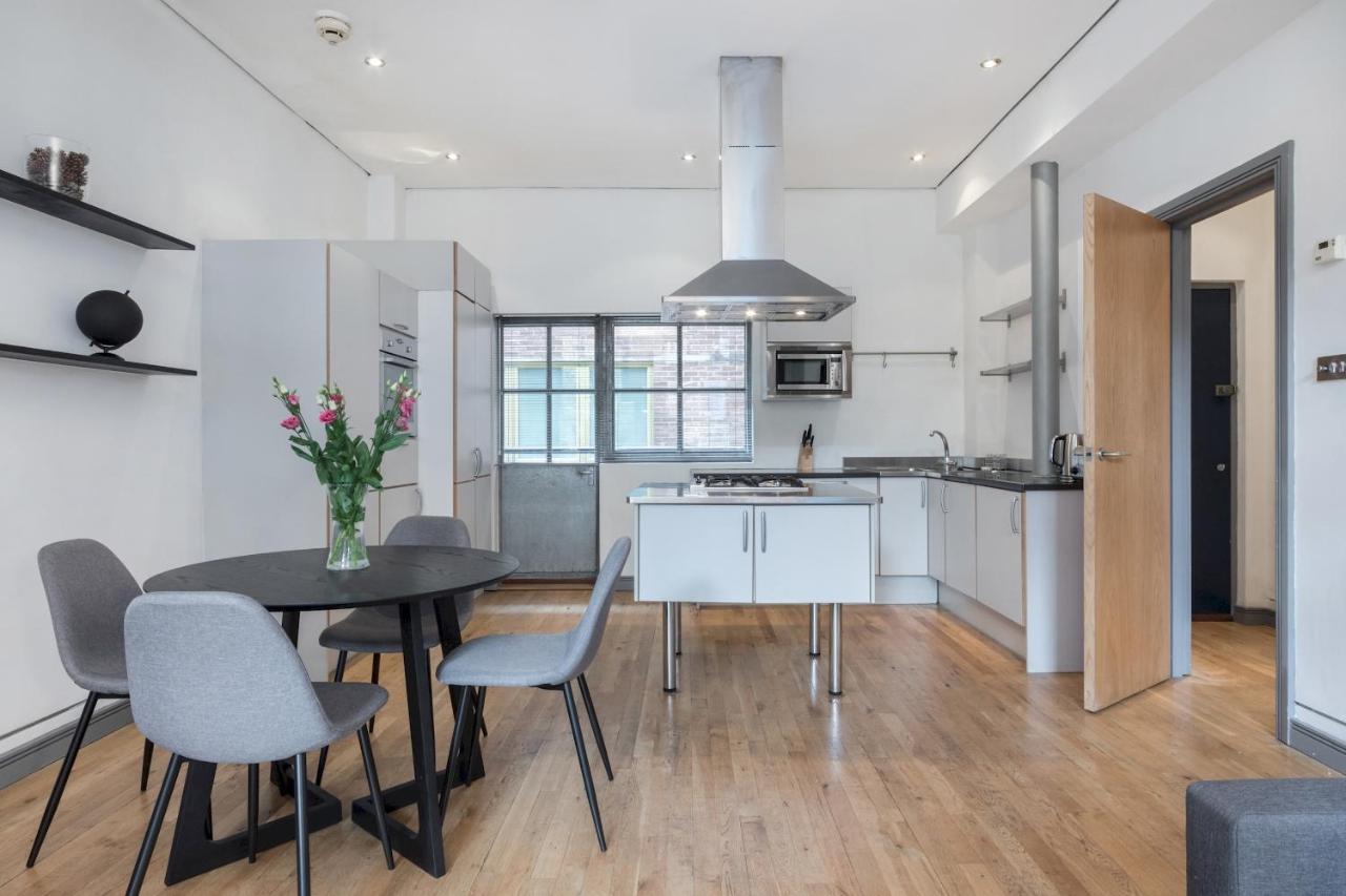 Silk House, Really Cool Warehouse One Bedroom In Clerkenwell Apartment London