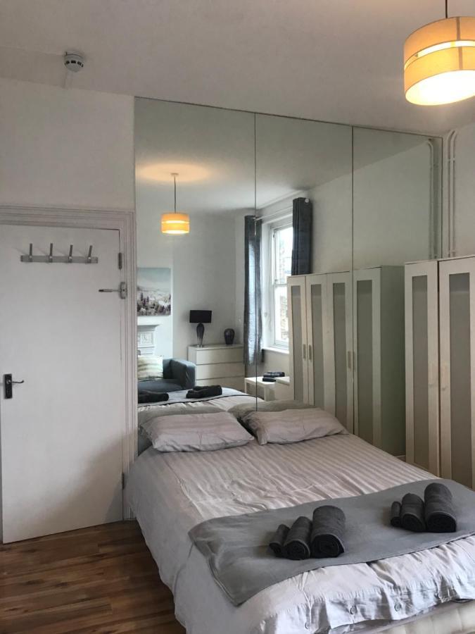 Guest house House Of Taz London
