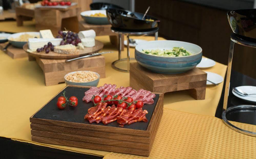 Staybridge London-vauxhall By Ihg Hotel London