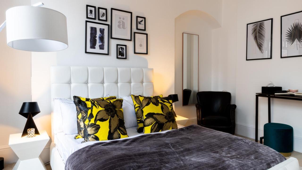 Phenomenal 5bedroom Design House For Nomads Xxl Groups Apartment