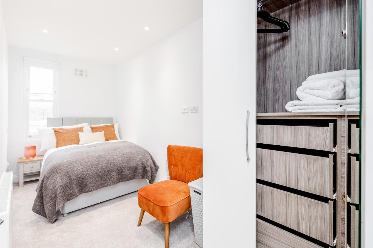 Bright & Modern 2-bed Notting Hill Londen
