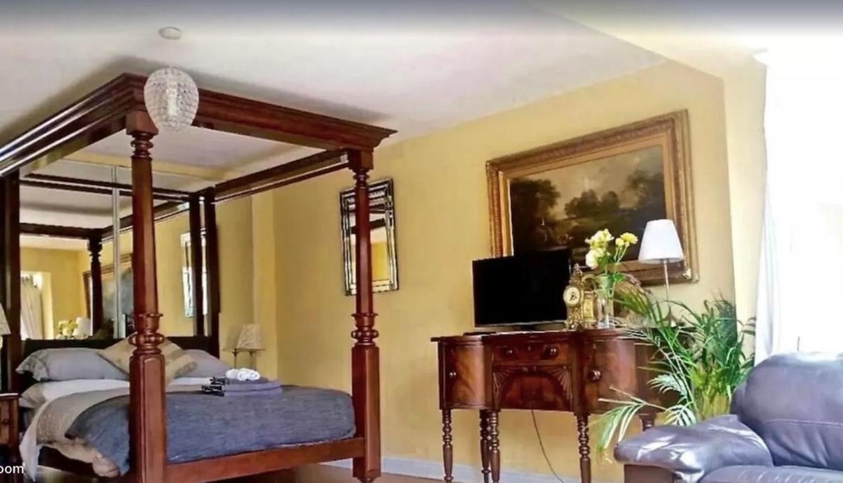 Lynbrook Homestay