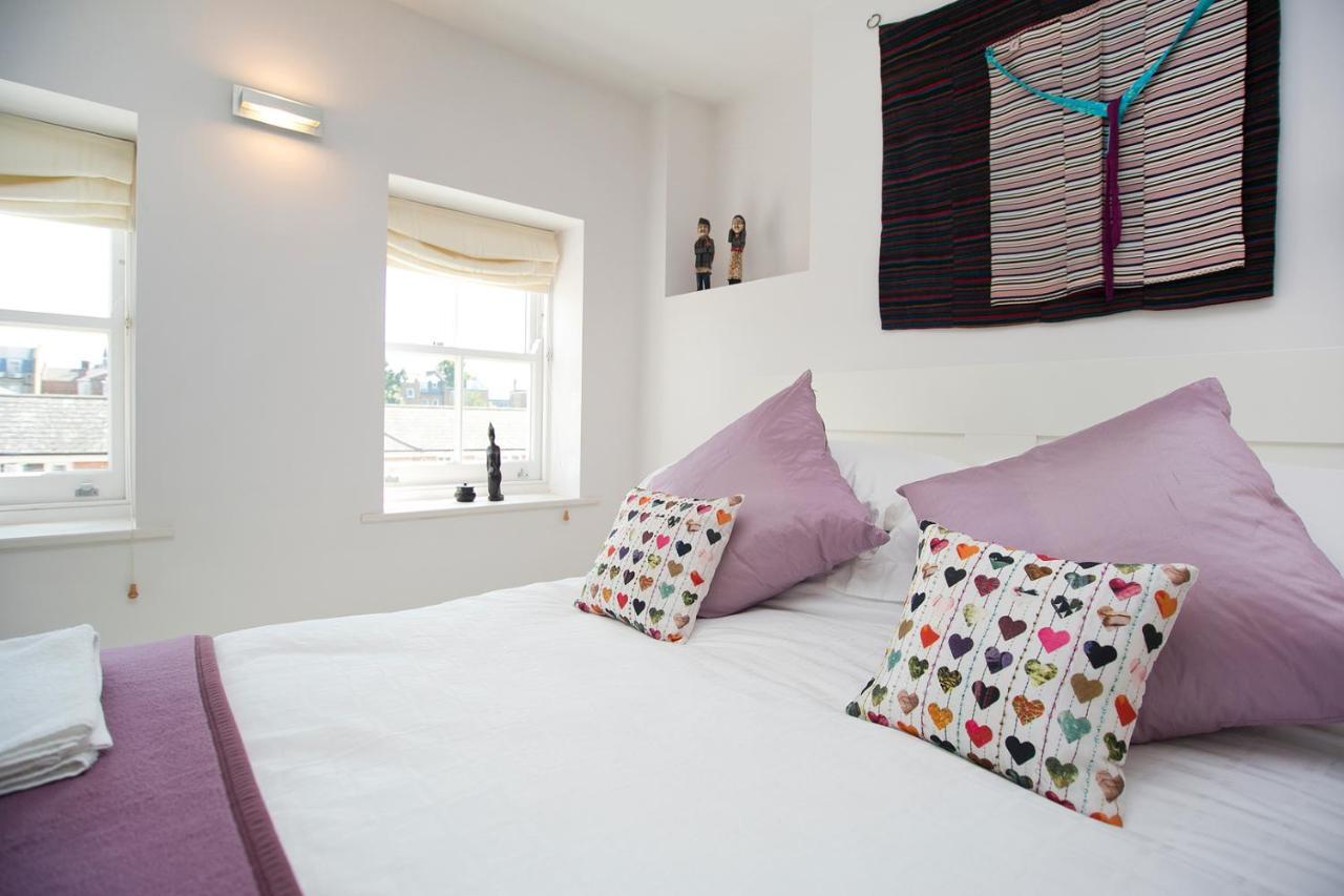 Veeve - Modern Edwardian Apartment London