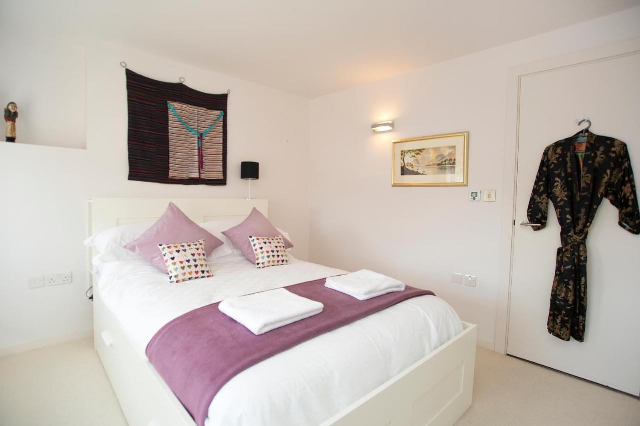 Apartment Veeve - Modern Edwardian