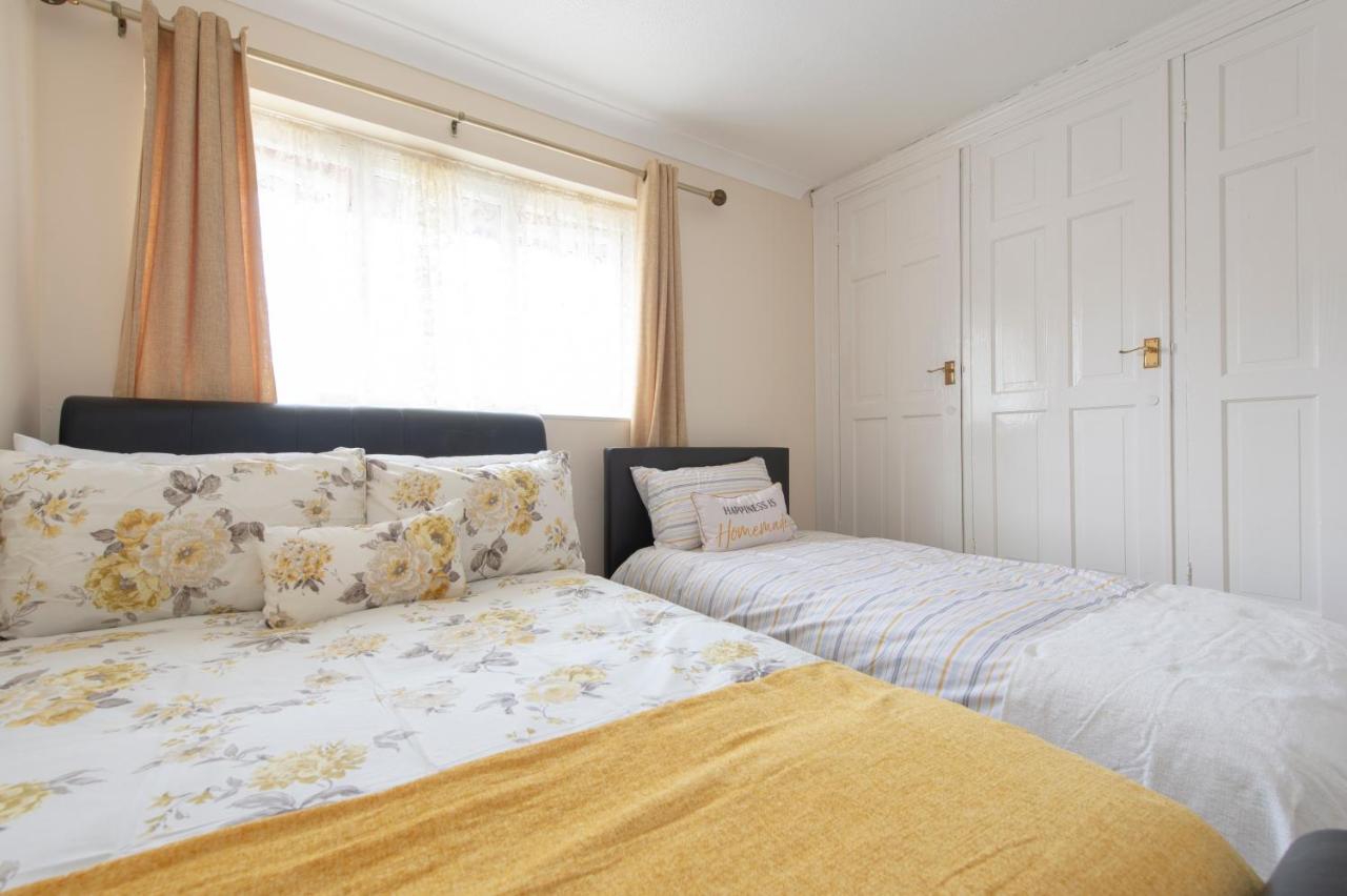 Holiday home Abkat Three Bedroom *