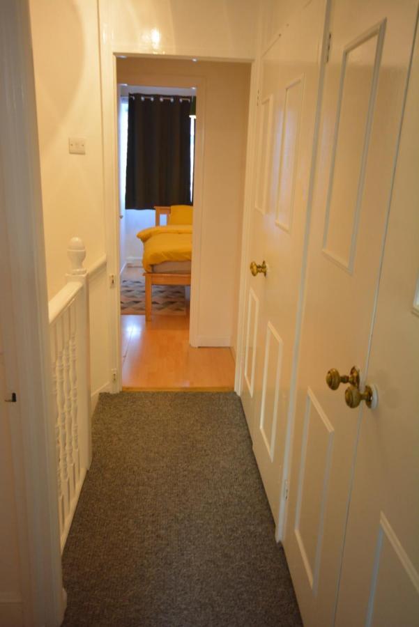 Five Bedroom Townhouse Near Excel Exhibition Centre Apartamento *