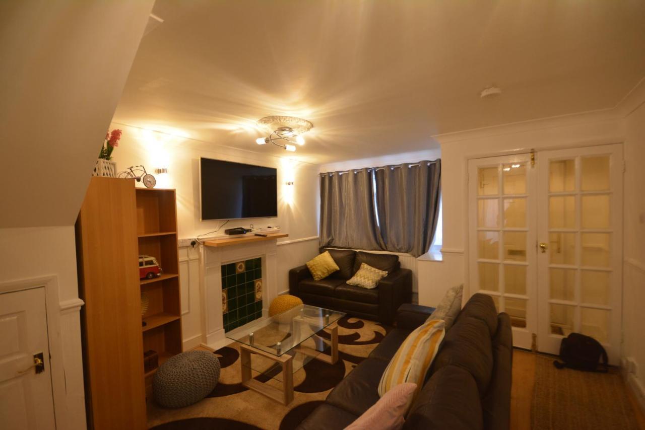 Five Bedroom Townhouse Near Excel Exhibition Centre Apartamento *