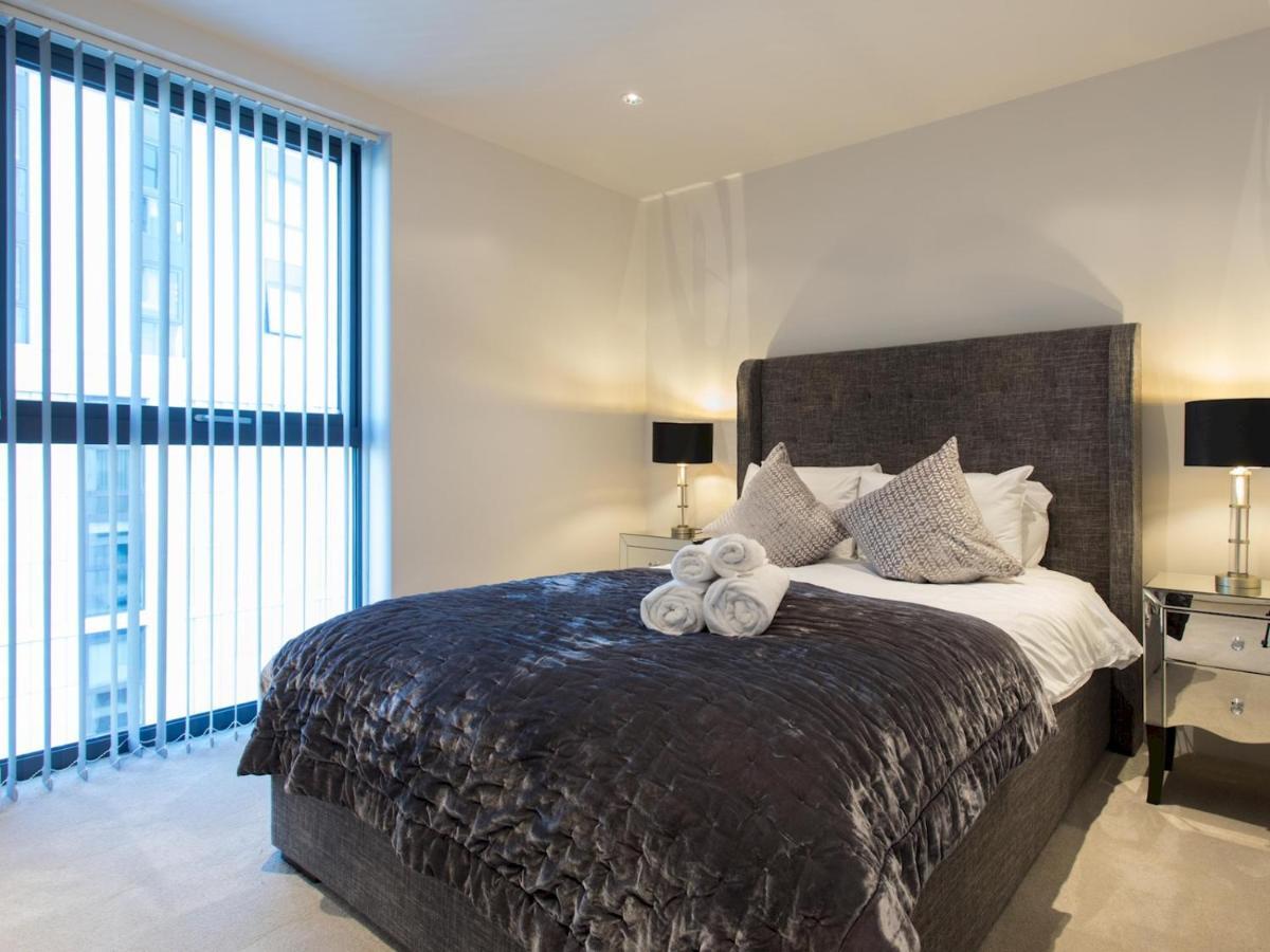Battersea 2bed With A Balcony Apartment