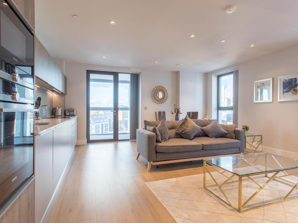 Battersea 2bed With A Balcony Apartment London