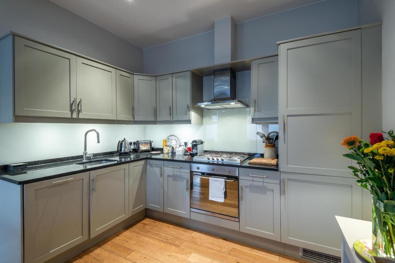 Bright Family Close To Wandsworth Common Apartment London