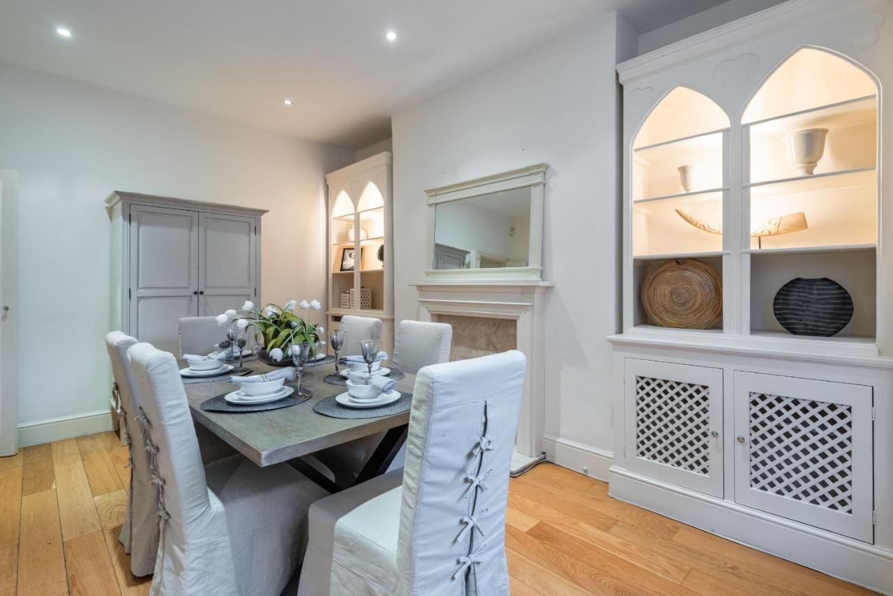 Traditional Family Near Earl's Court * London