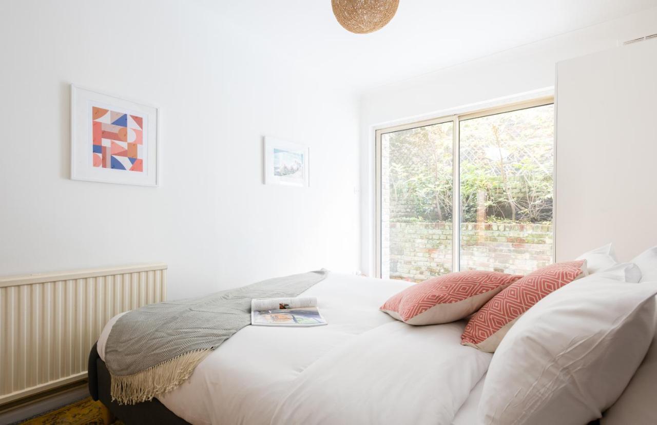 Apartment The Kensington Grove - Stylish 2bdr Flat With Private Patio