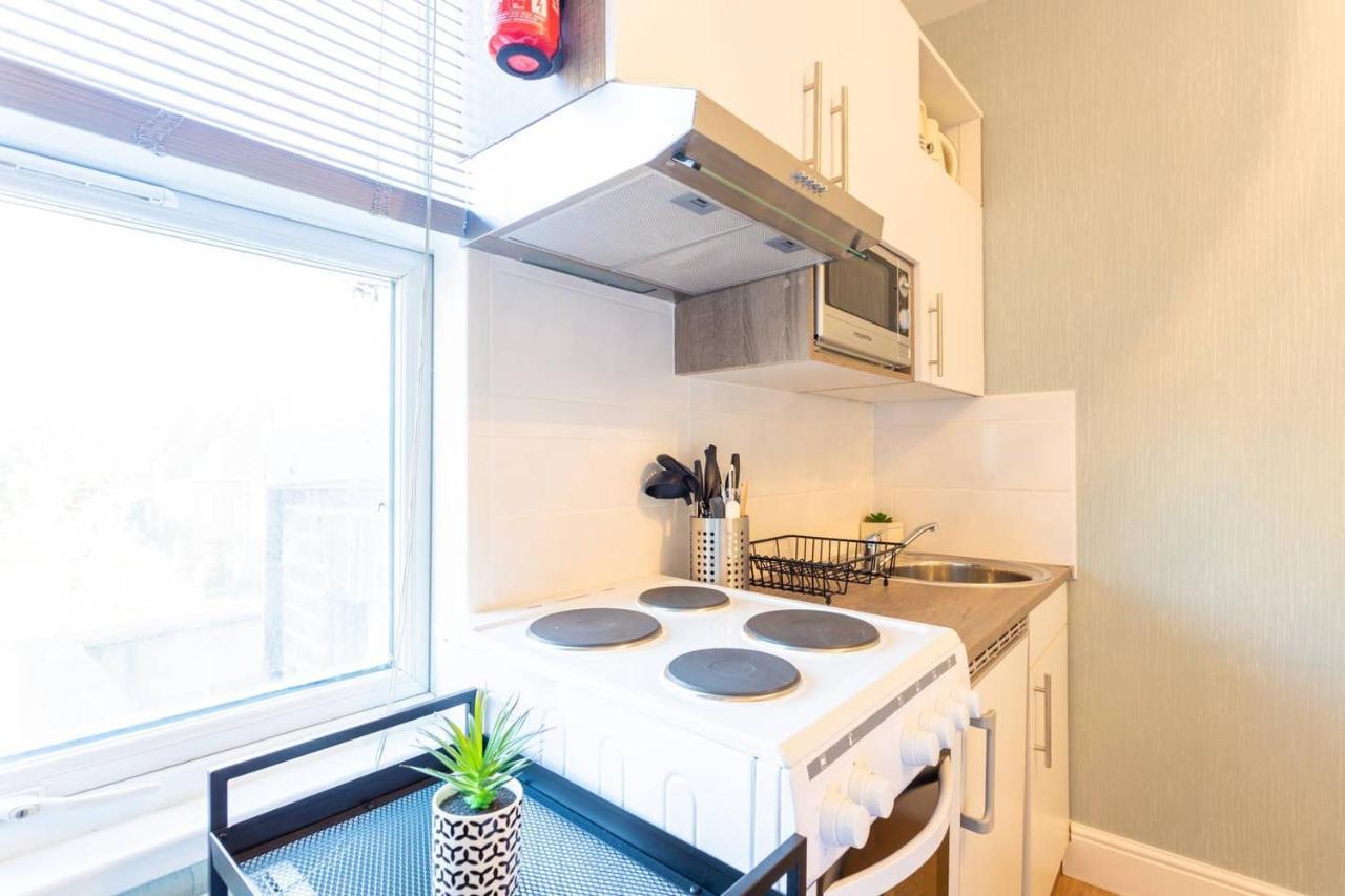 Chic Flat In West Kilburn Near Queen's Park Apartment