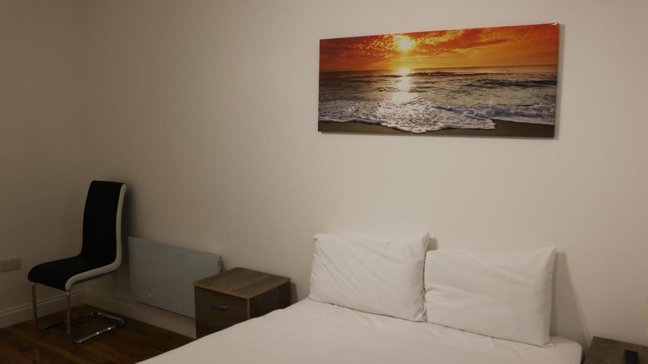 Wentworth Apartment