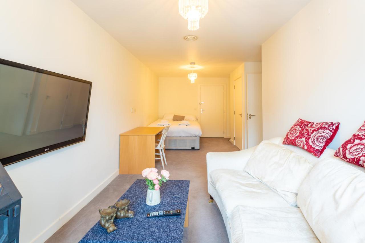 Amazing Modern 2 Bedroom Flat In Greenwich For 4 People Appartement