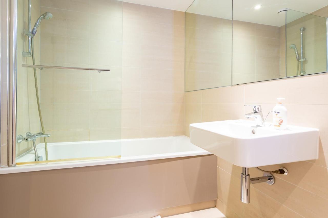 Amazing Modern 2 Bedroom Flat In Greenwich For 4 People Appartement