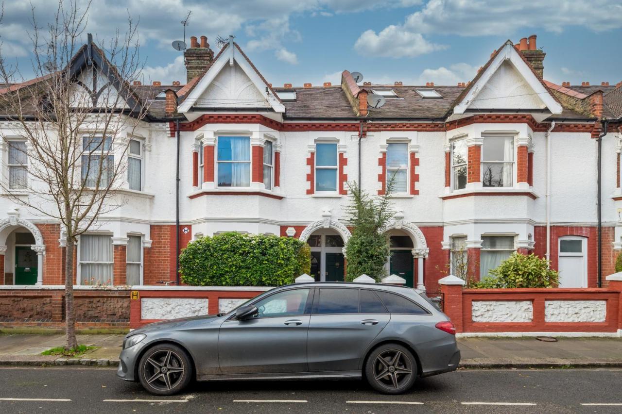 Charming 2br Flat With Patio In Hammersmith * Londen