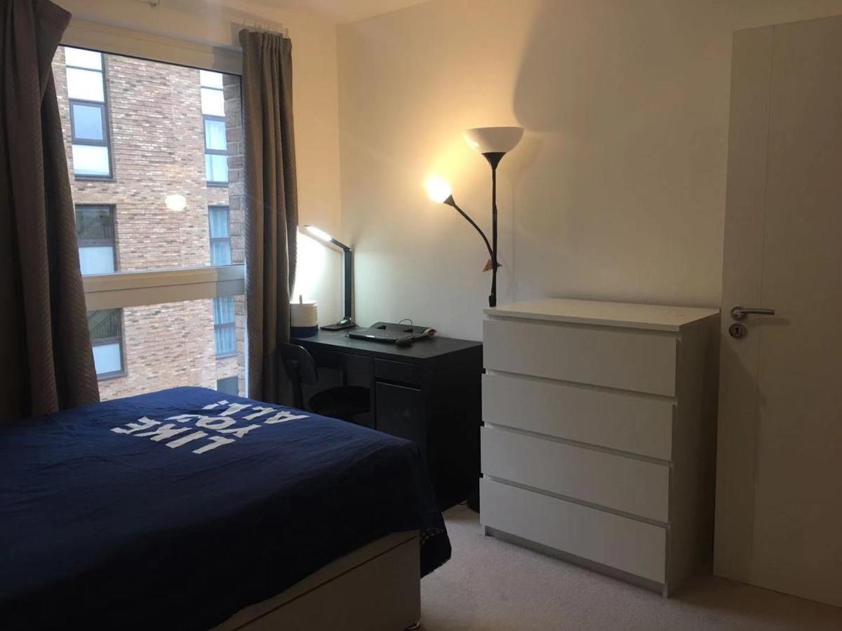 Privatunterkunft Spareroom Double Room In Surrey Quays London