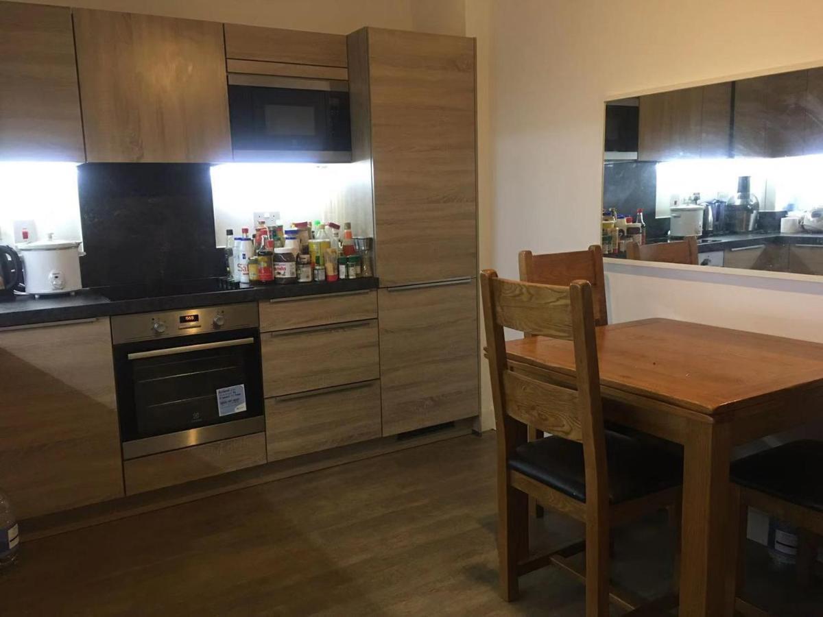 Privatunterkunft Spareroom Double Room In Surrey Quays *