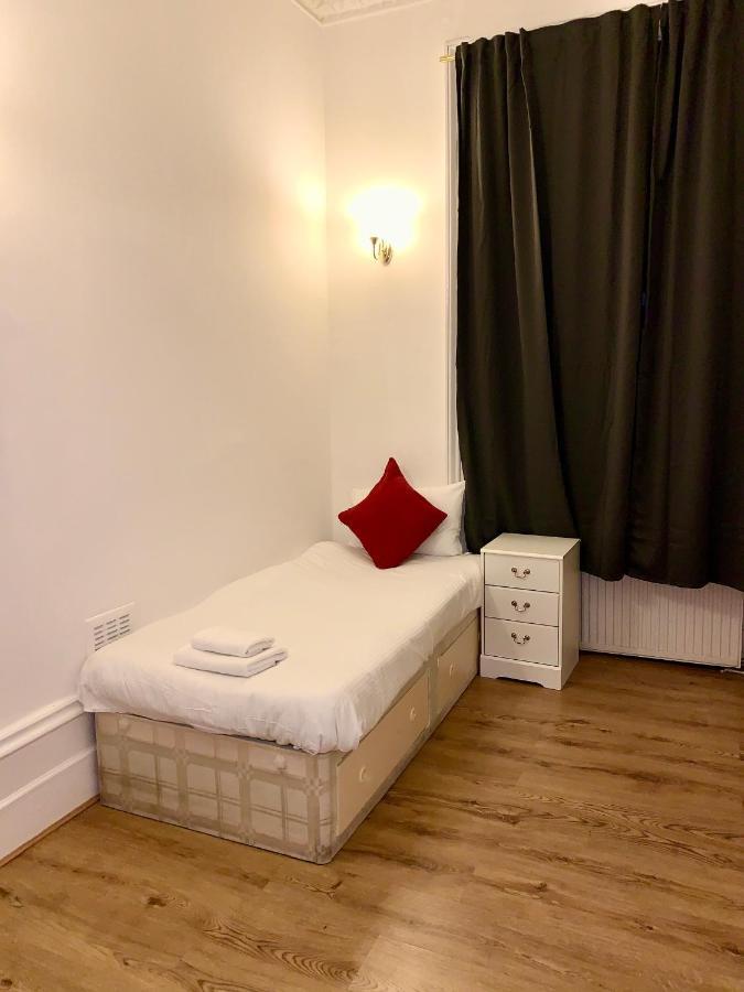 Luks Apartment London