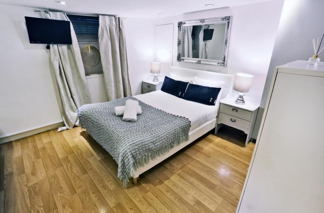 Magical & Charming 8 Covent Garden Townhouse Holiday home