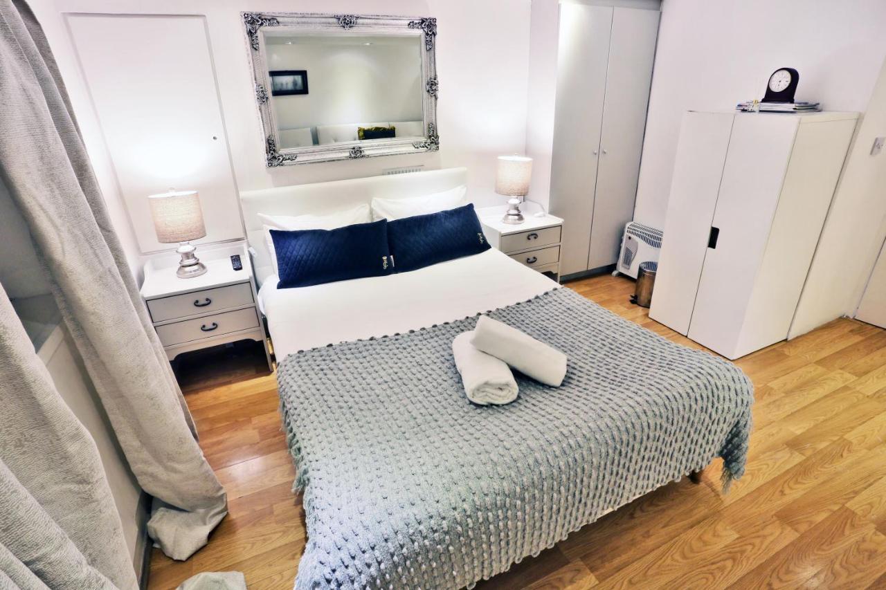 Magical & Charming 8 Covent Garden Townhouse Holiday home *