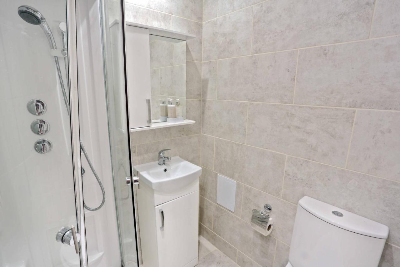 Magical & Charming 8 Covent Garden Townhouse * London