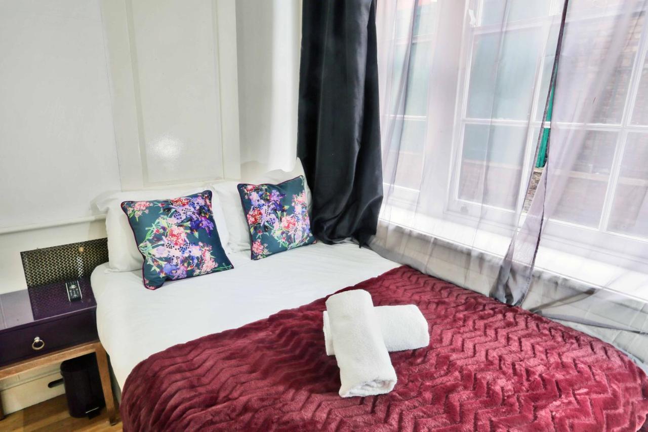 Holiday home Magical & Charming 8 Covent Garden Townhouse