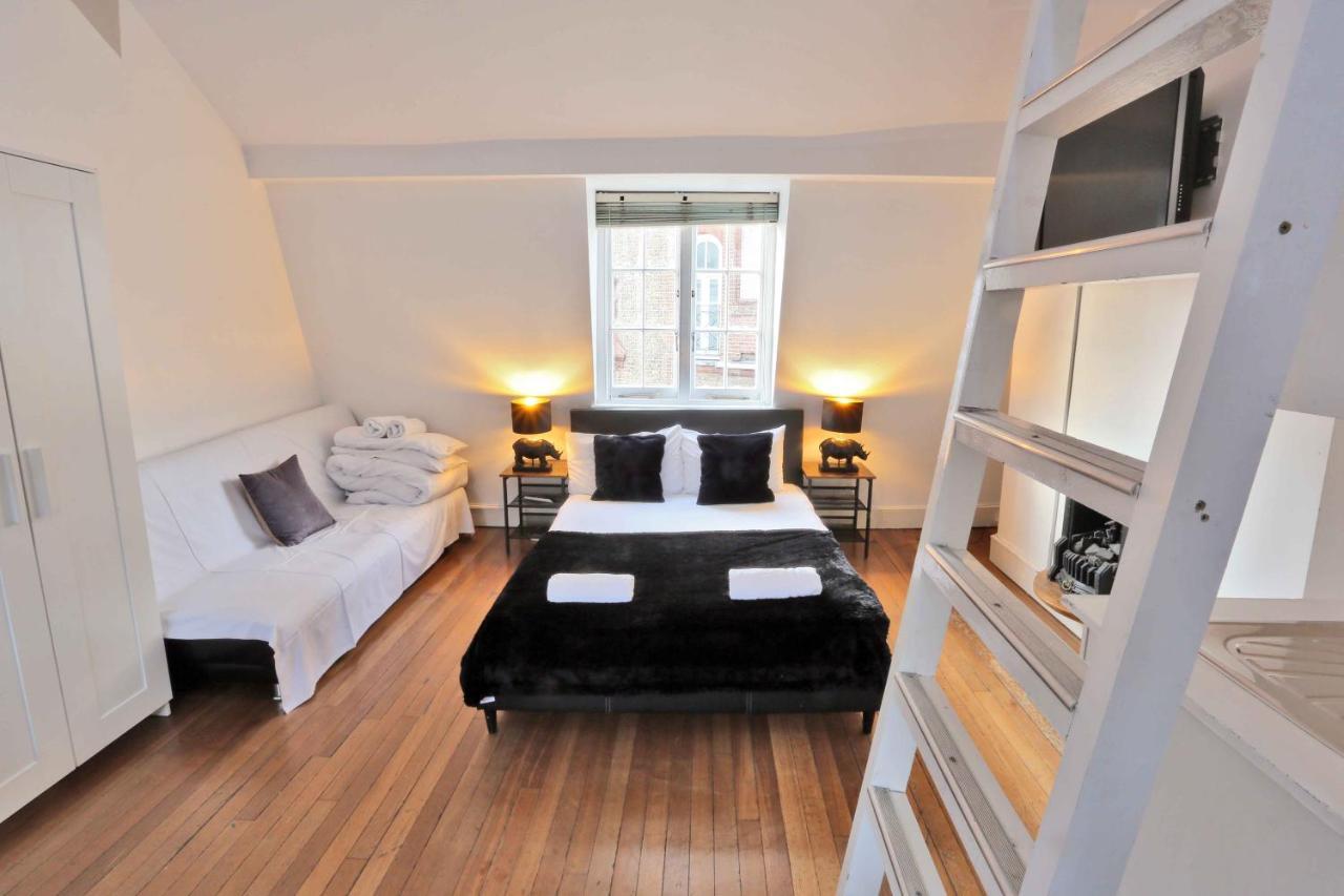 Holiday home Magical & Charming 8 Covent Garden Townhouse *