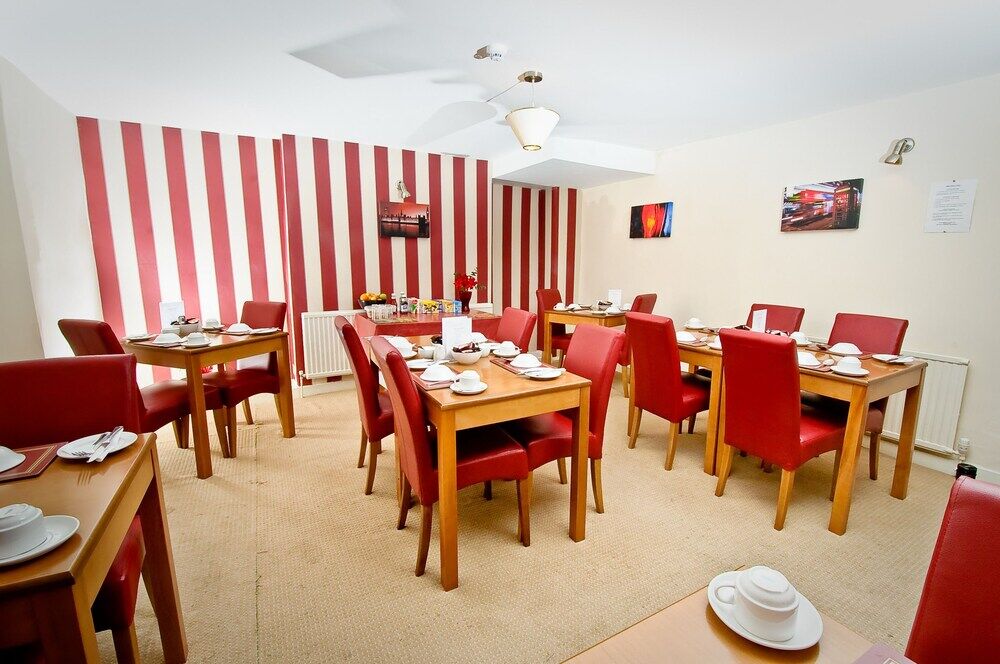 Leigh House 3* London