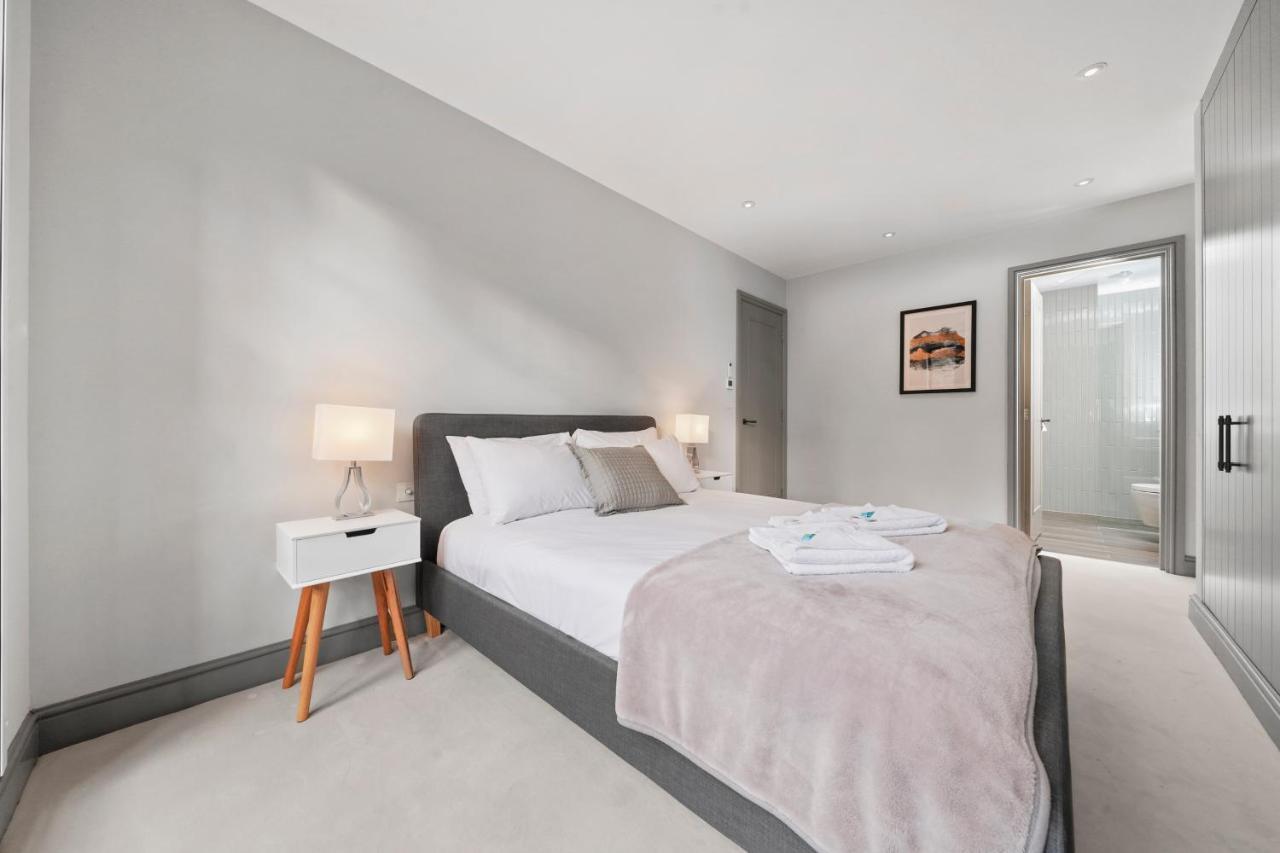 2 Bed Lux Near Free Wifi By Aparts London