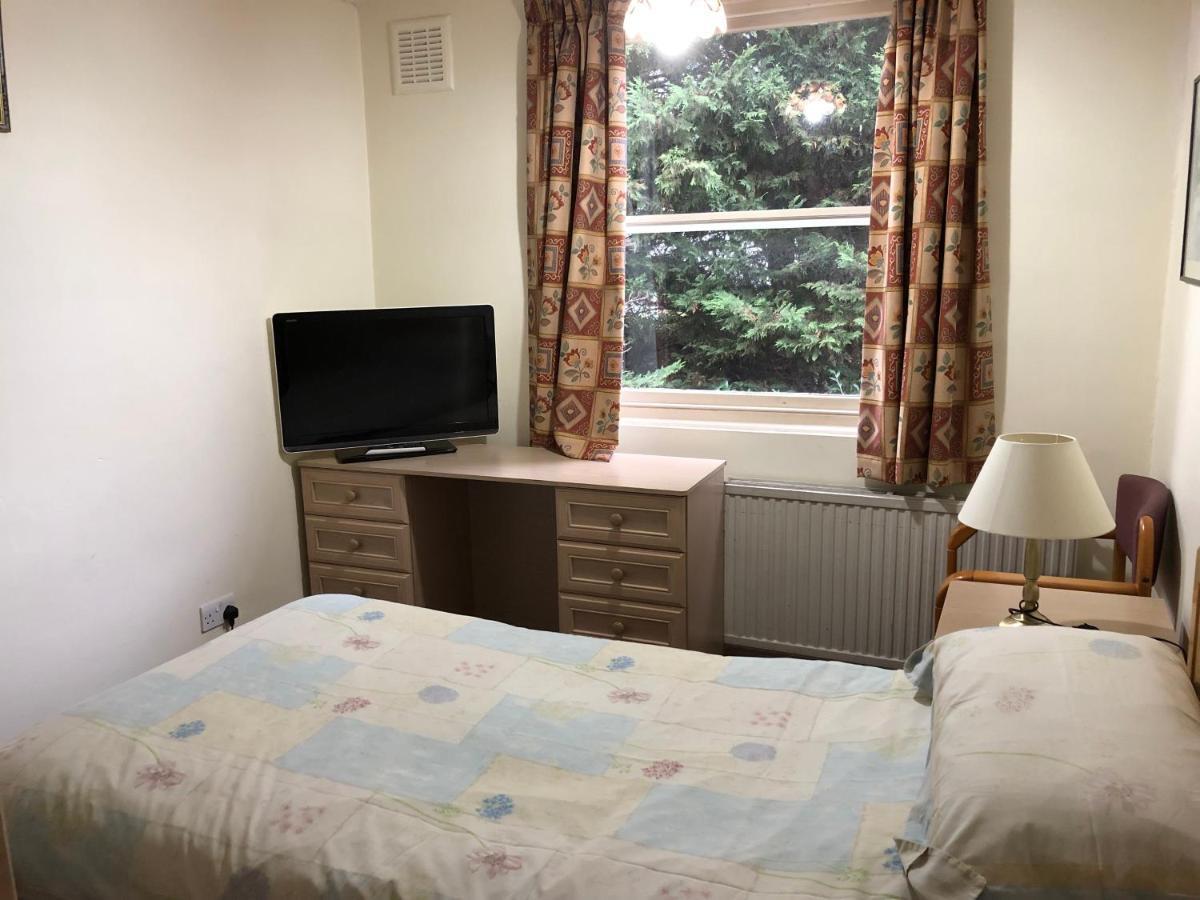 Gasthuis St. James's 3*