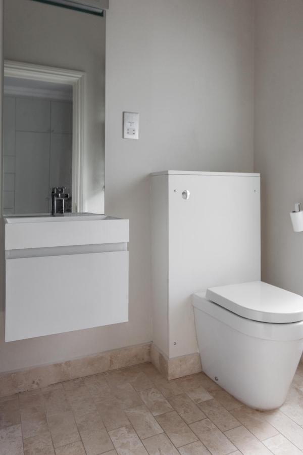 Cathcart Road Iv By Onefinestay * London