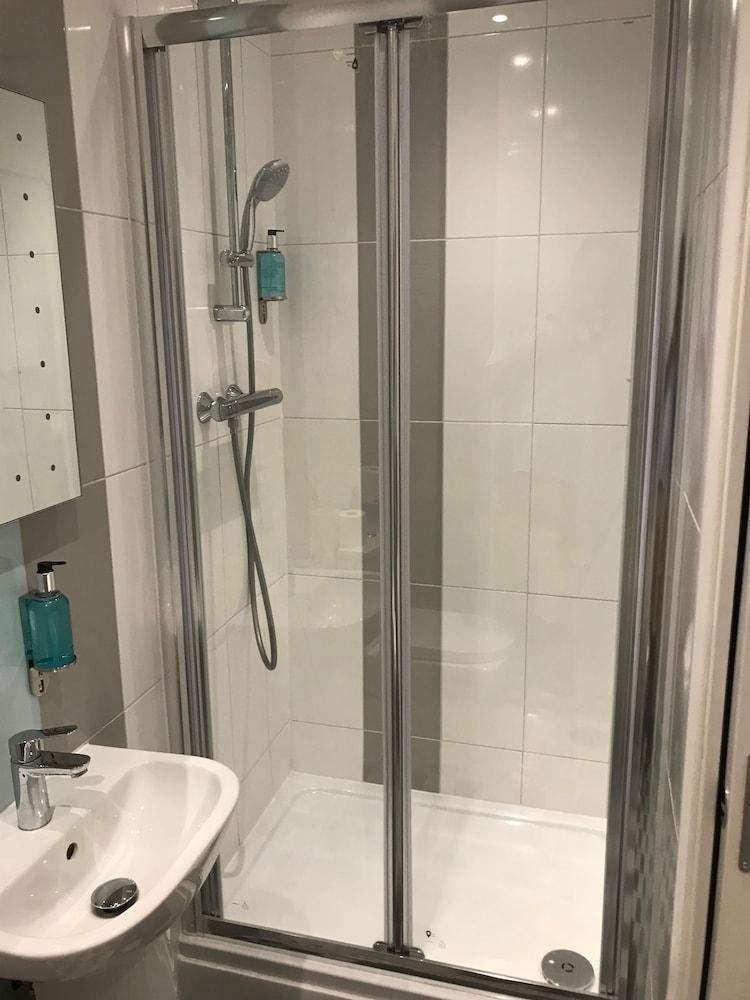 Hotel Oyo Bakers Londen