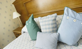 Astons Hotel 3*