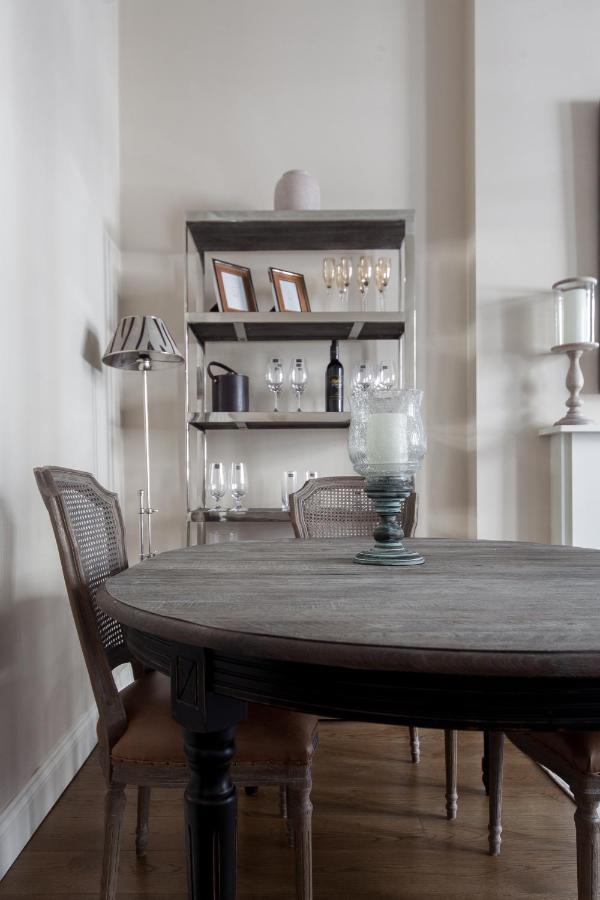 Cathcart Road Iv By Onefinestay London