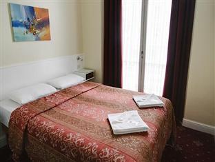 Melbourne House Hotel London