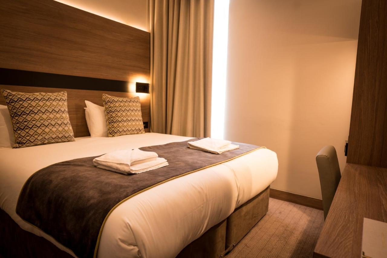 Merit Kensington 4* London