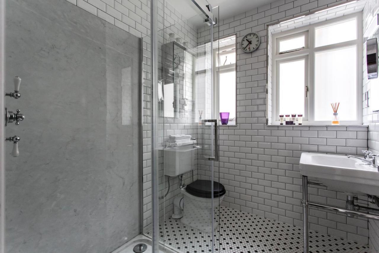 Apartment De Walden Street By Onefinestay *