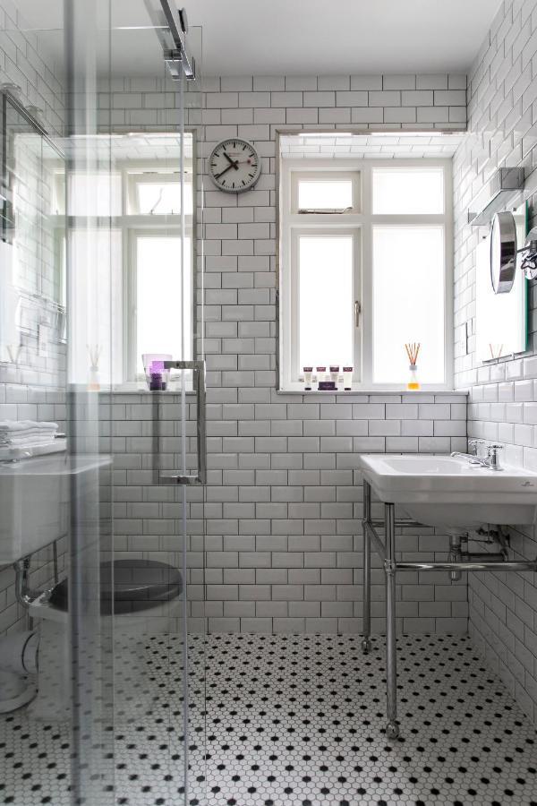 De Walden Street By Onefinestay London