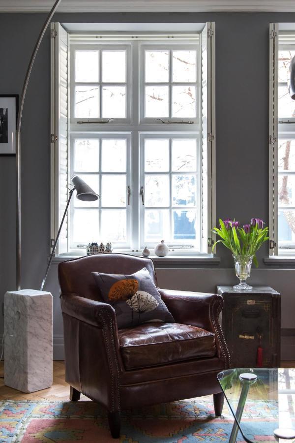 De Walden Street By Onefinestay