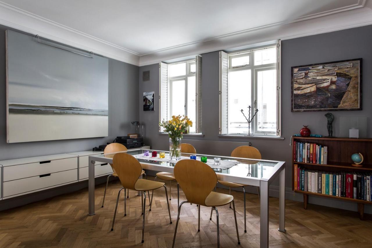 Apartment De Walden Street By Onefinestay *