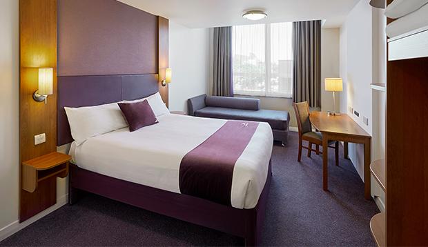 Premier Victoria 3*