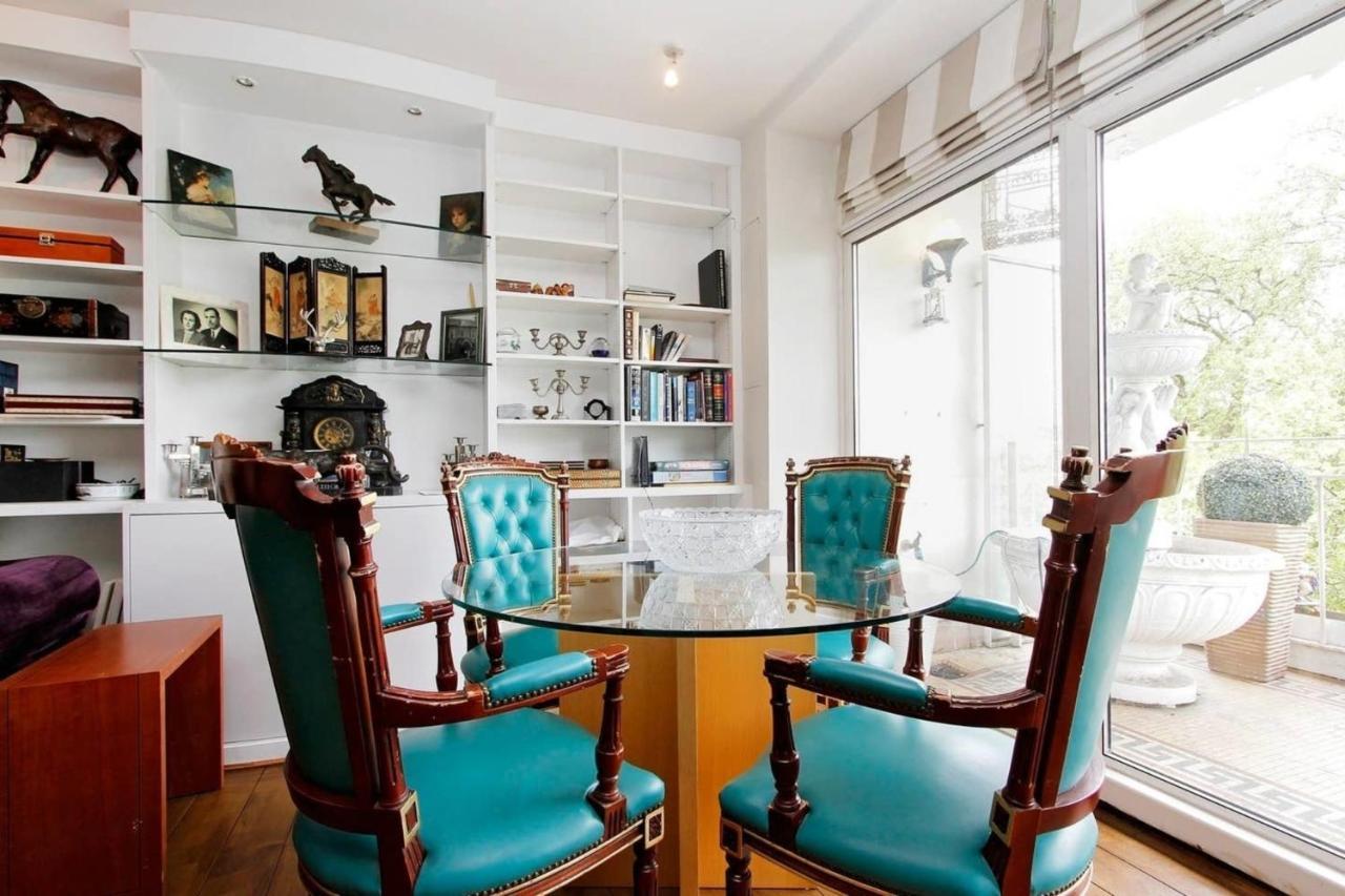 Overlooking Hyde Park Apartment London