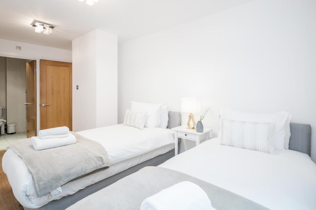 Welcomestay Vauxhall St Georges Wharf 2 Bedroom London