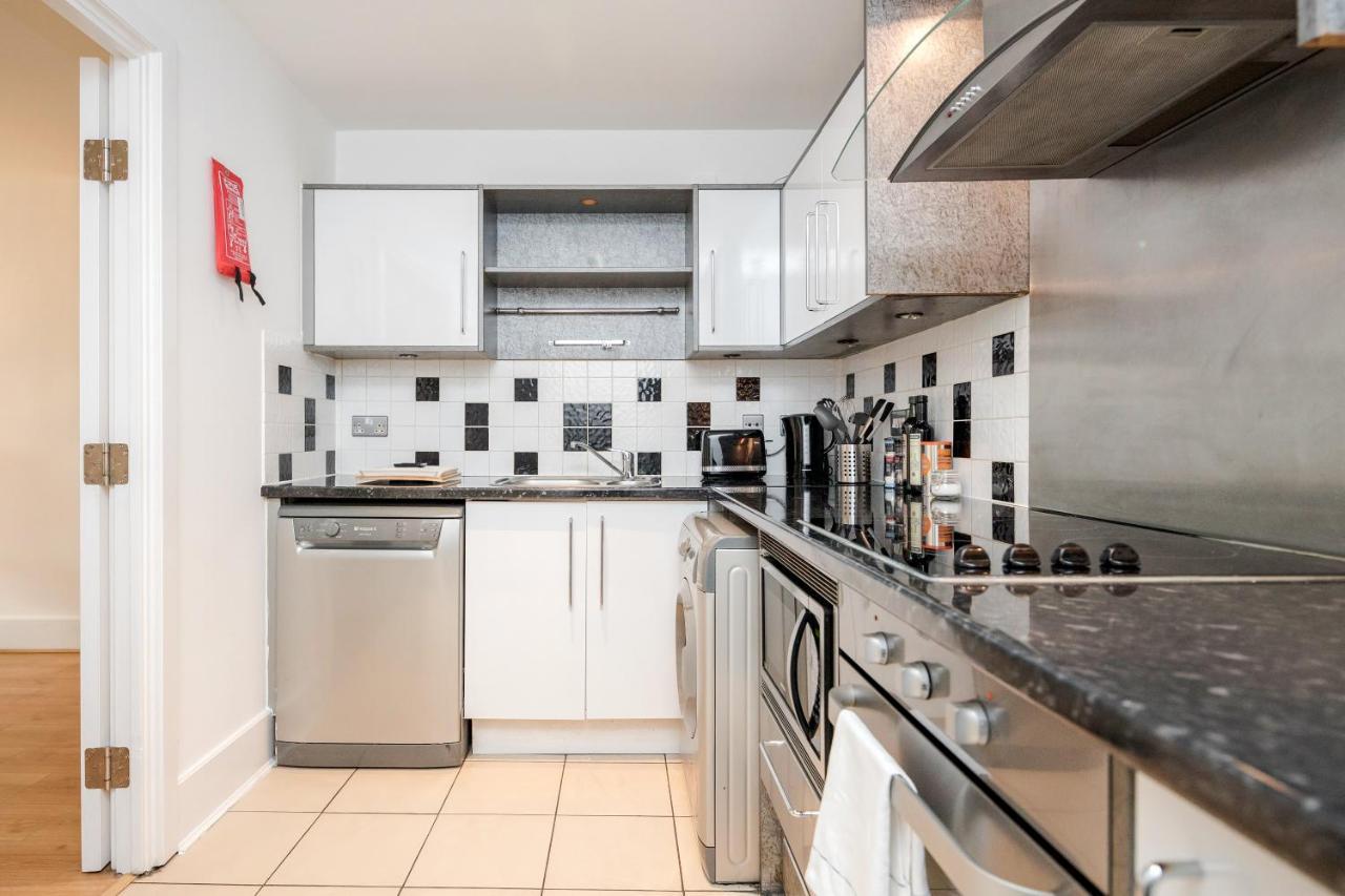 Apartment Welcomestay Vauxhall St Georges Wharf 2 Bedroom *