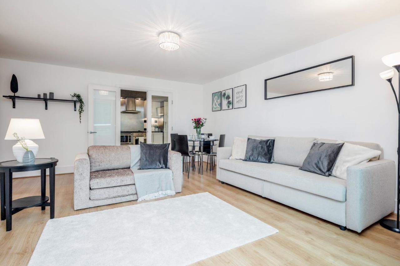 Welcomestay Vauxhall St Georges Wharf 2 Bedroom * London