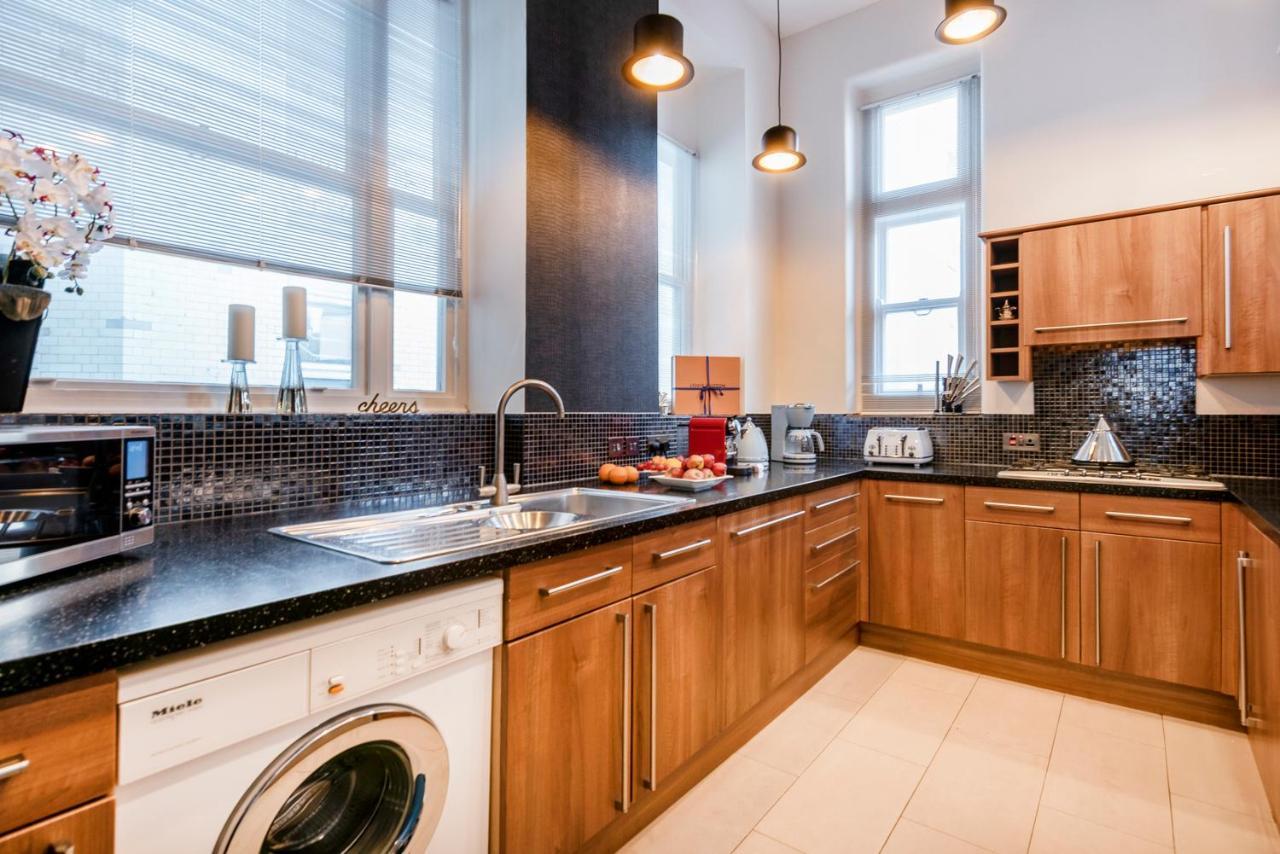 Gorgeous Large Deluxe West-end Park Architect London
