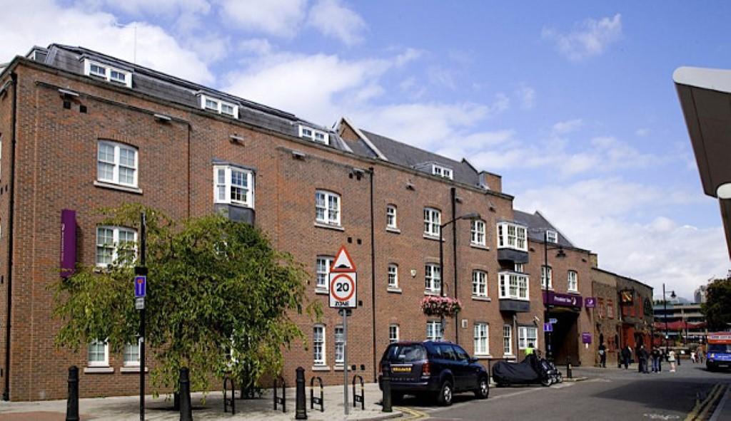 Premier Southwark 3* London